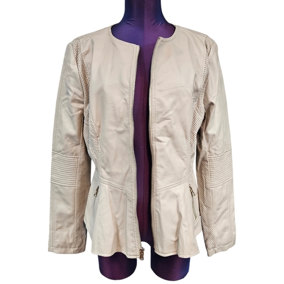 Guess Cream Faux Leather Perforated Flounce Lightweight Jacket Size XL Women's - Picture 13 of 14